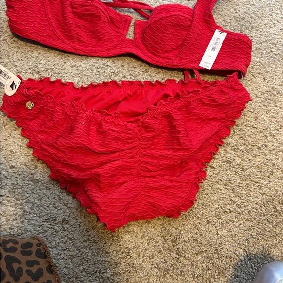 Red Textured Bikini Set - Picture 2 of 2